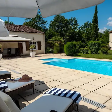 Les Tours Celtiques Willa *